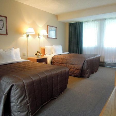 Homestead Inn Банф Екстериор снимка