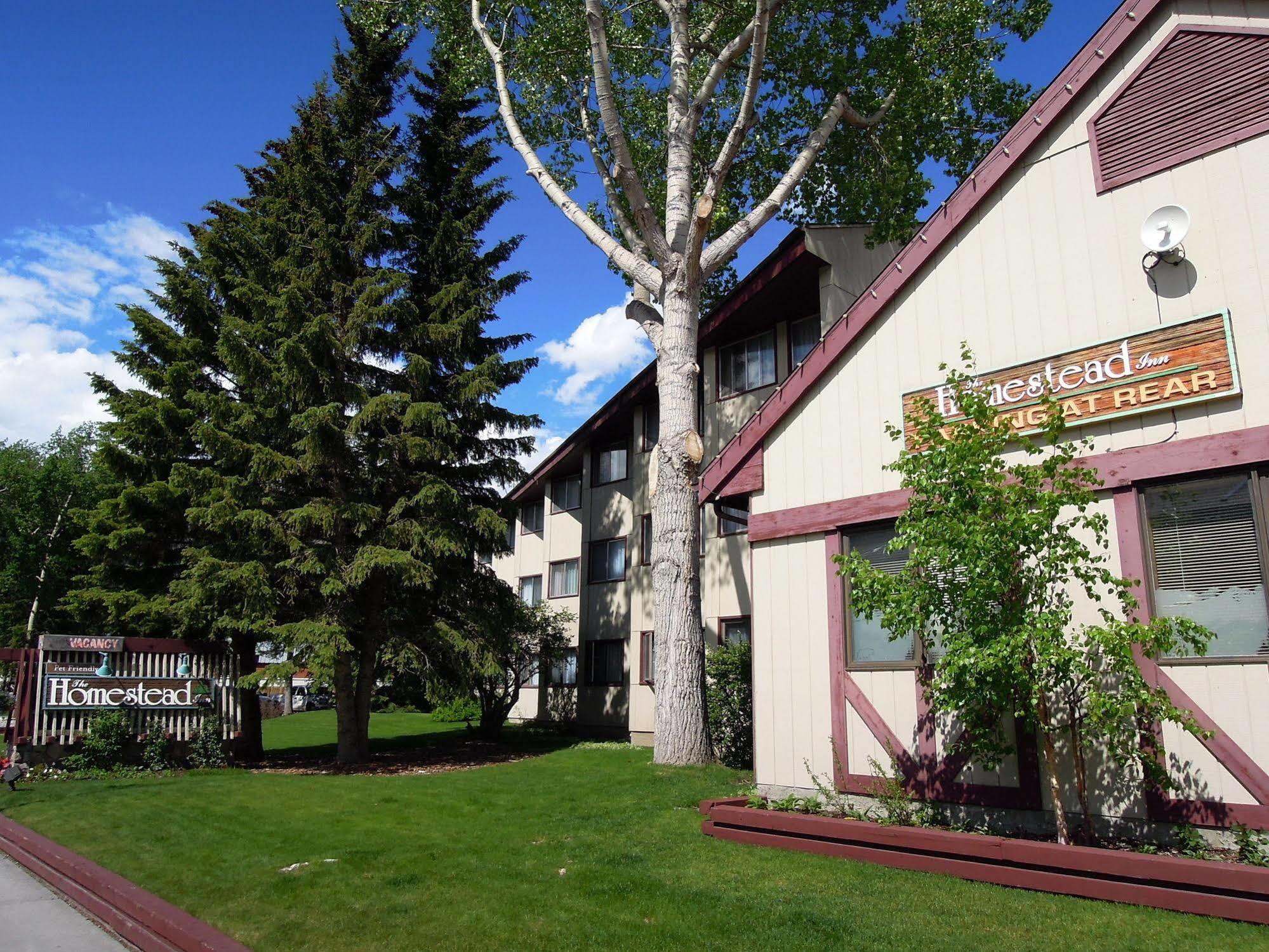 Homestead Inn Банф Екстериор снимка